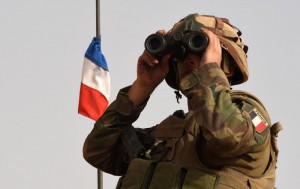 France Deploys Special Forces on Ground in Syria to Advise Rebels: Defense Ministry