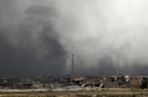 fallujah-smoke-iraq-airstrike-coalition-June-10-AFP